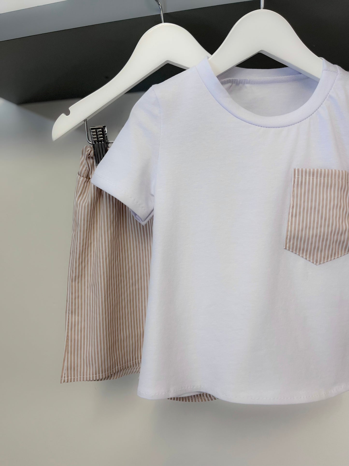 Boys Pocket T Shirt & Shorts Set in Beige